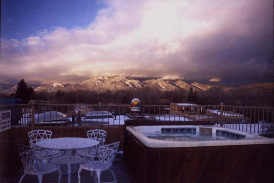 La Dona Luz Inn An Historic B&B Taos Buitenkant foto