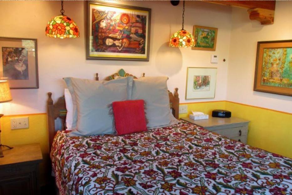 La Dona Luz Inn An Historic B&B Taos Buitenkant foto